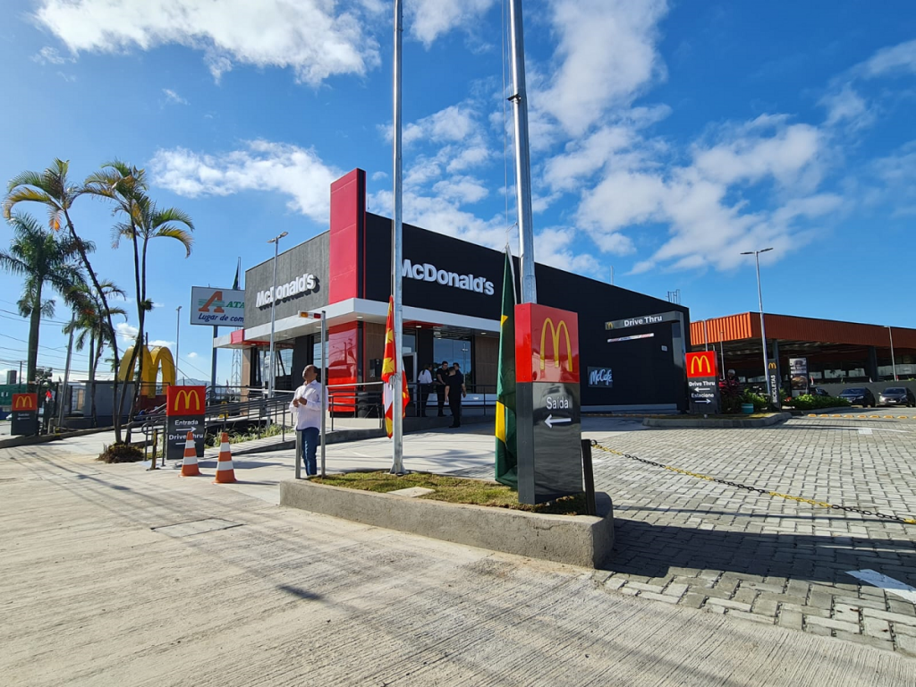 McDonalds inaugura quinto restaurante em São Vicente Mapa das Franquias